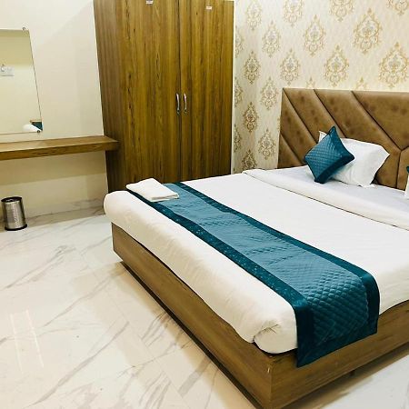 Jmc Hotel Vk 22 Akolia Luaran gambar